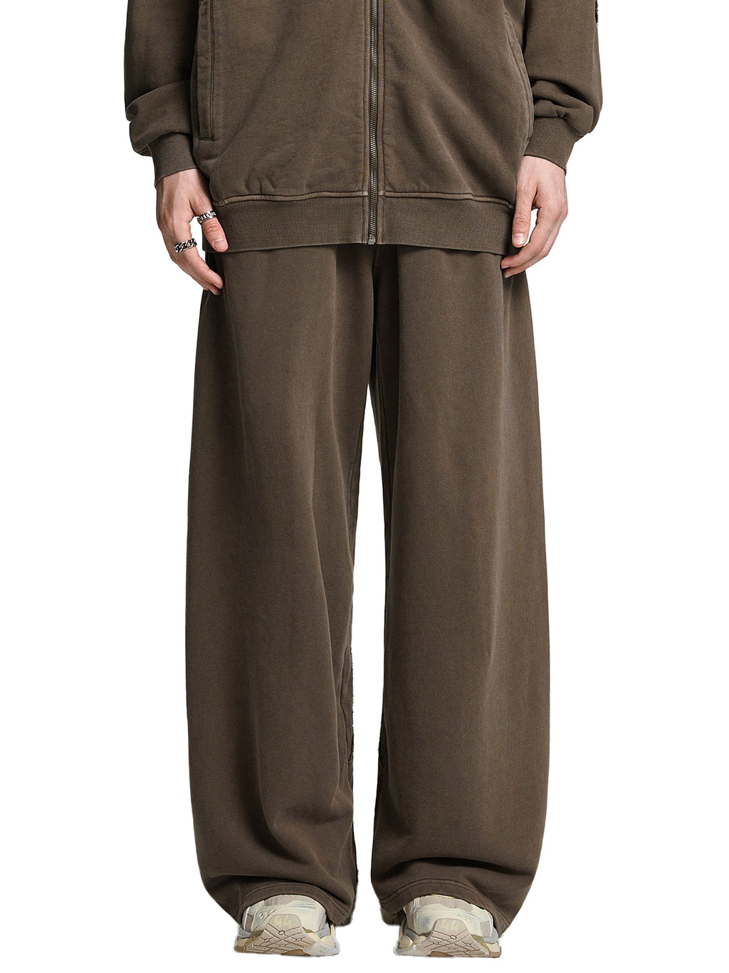 NXTHRD Snow Washed Tape Raw Edge Sweatpants